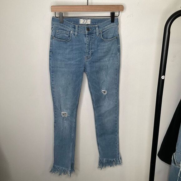 We The Free Great Heights Frayed Skinny Jeans - Picture 2 of 8